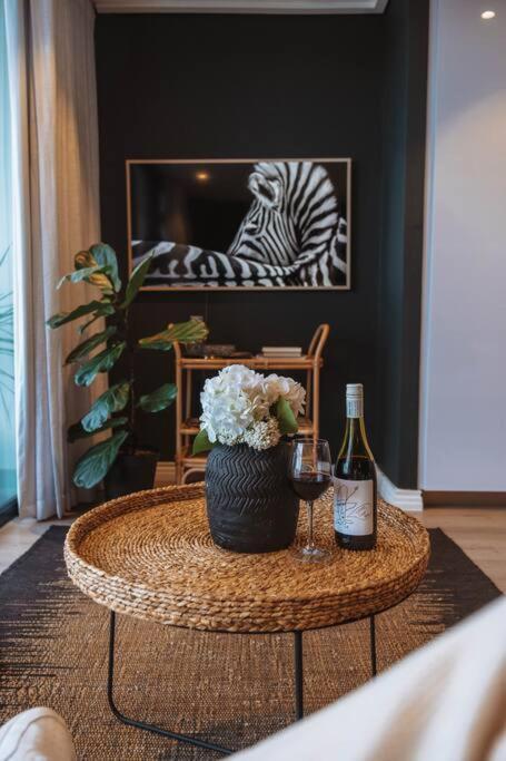 "Lykke On Bree" - Unique Apartment With Stunning Table Mountain Views Kapstadt Exterior foto